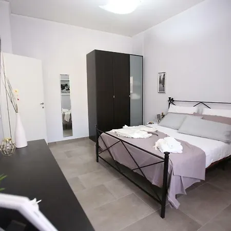 Amalficoastapartments * Салерно